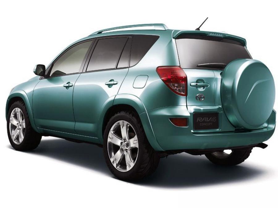  Toyota RAV4 Concept 2005 года  (фото 2 из 2)